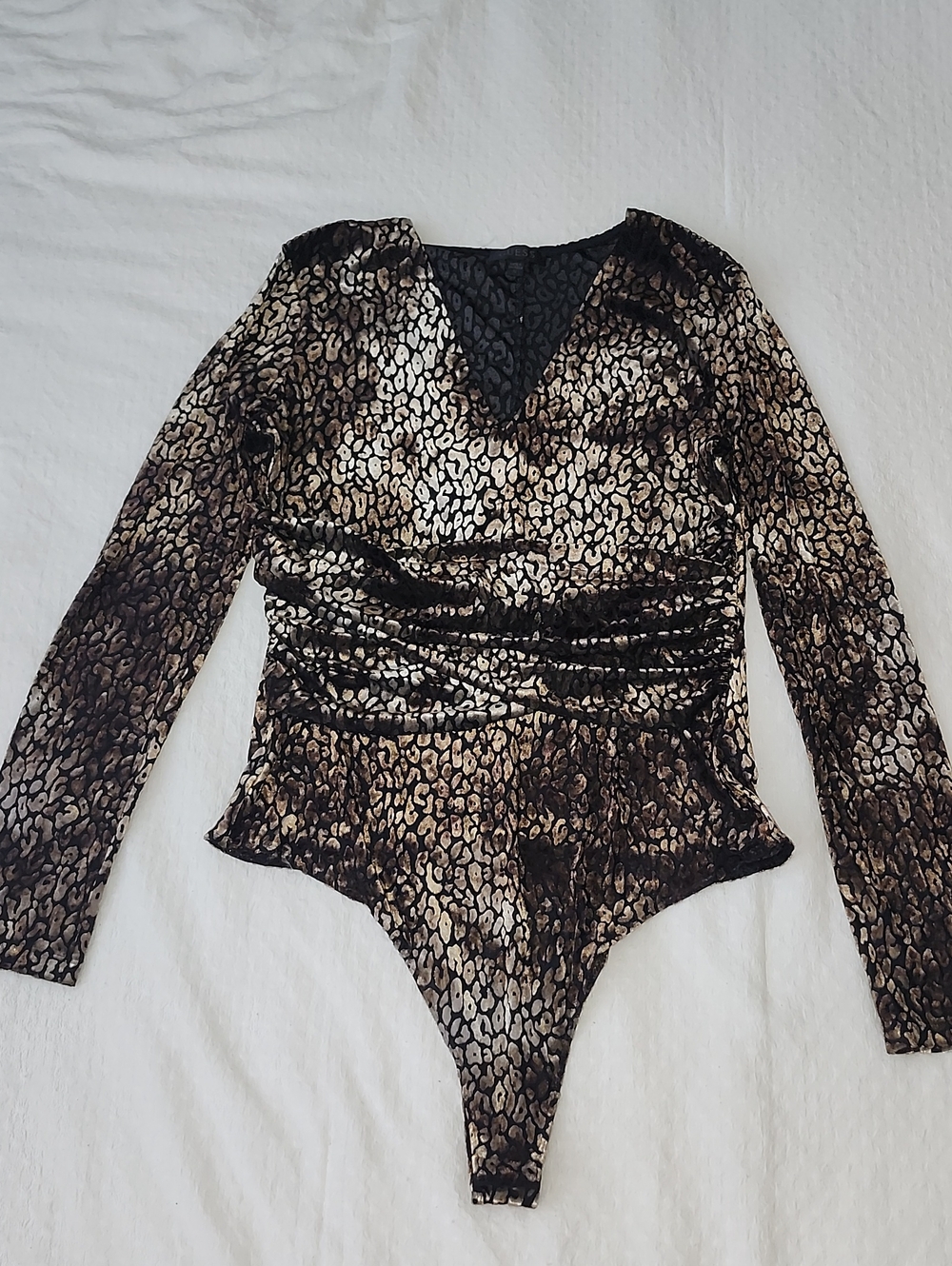 Guess Metallic Leopard Print Long-Sleeve Bodysuit - Gold and Black | XL | NWOT